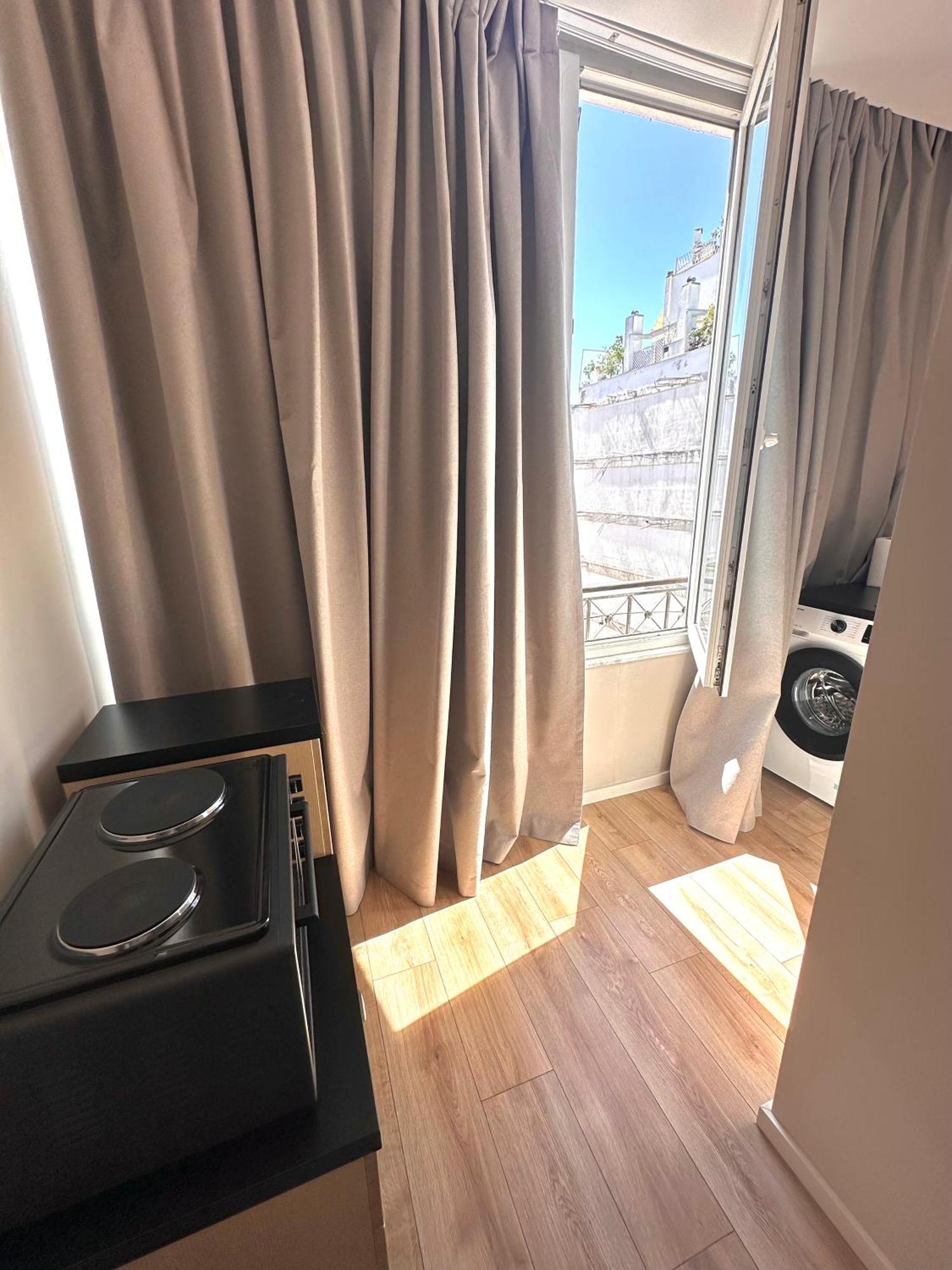 Amazon 8 Guesthouse Τίρανα Εξωτερικό φωτογραφία